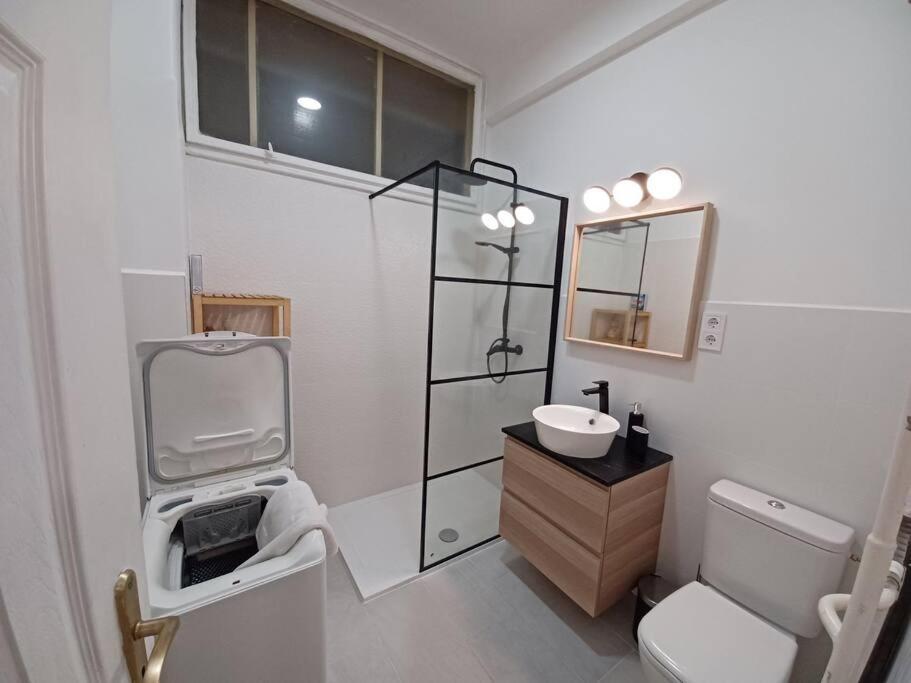 Hero'S Square Apartment Budapest Ngoại thất bức ảnh