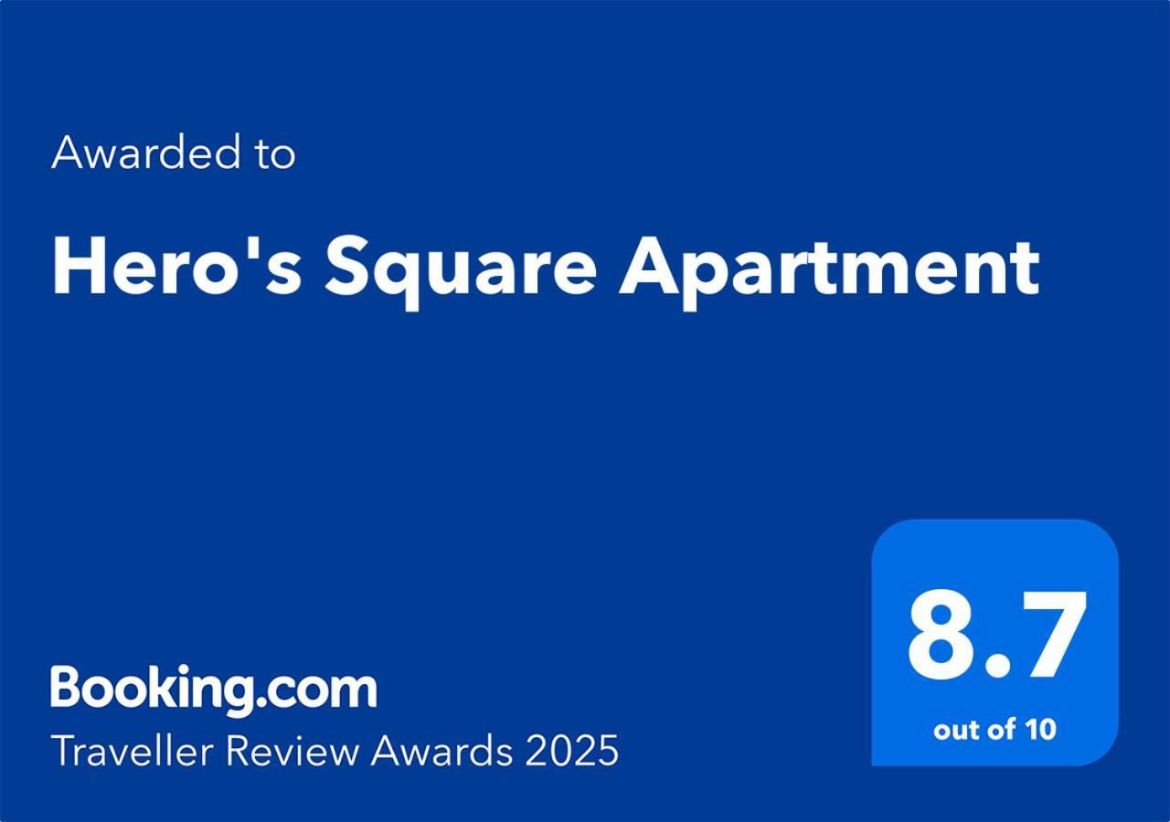 Hero'S Square Apartment Budapest Ngoại thất bức ảnh